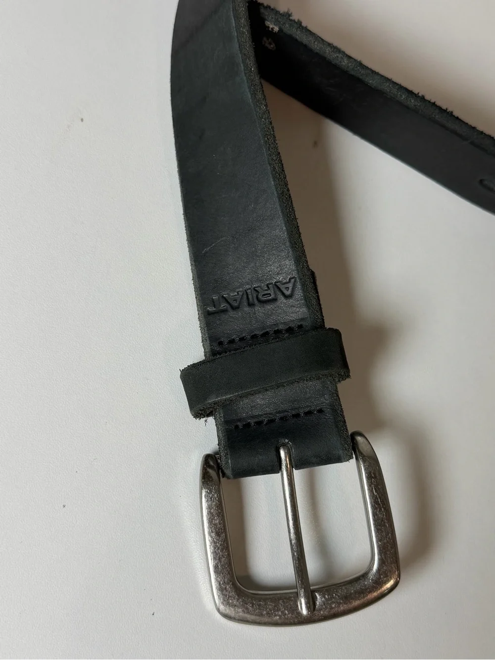 Ariat Size 32 Genuine Black Leather Men's Belt with Silver Buckle